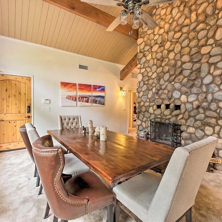 Lush Pinetop Retreat With Large Deck And Wooded Yard! Bagian luar foto